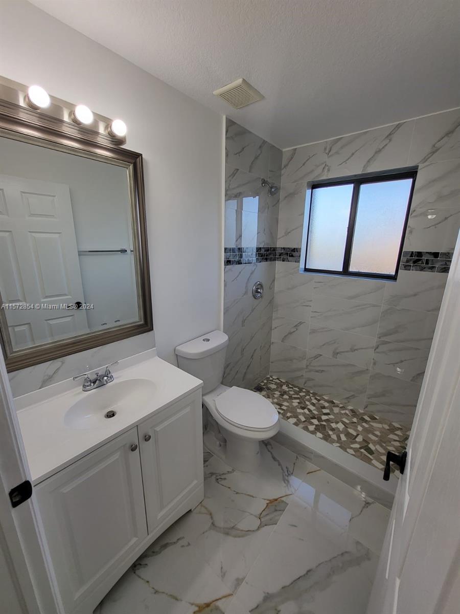 10949 SW 226th Ter, Miami, Florida 33170, 4 Bedrooms Bedrooms, ,2 BathroomsBathrooms,Residentiallease,For Rent,10949 SW 226th Ter,A11572854