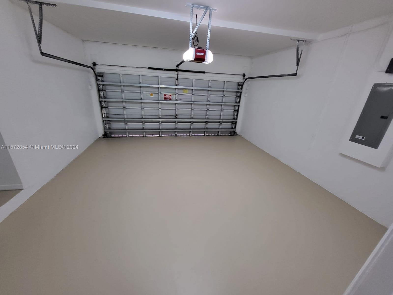 10949 SW 226th Ter, Miami, Florida 33170, 4 Bedrooms Bedrooms, ,2 BathroomsBathrooms,Residentiallease,For Rent,10949 SW 226th Ter,A11572854