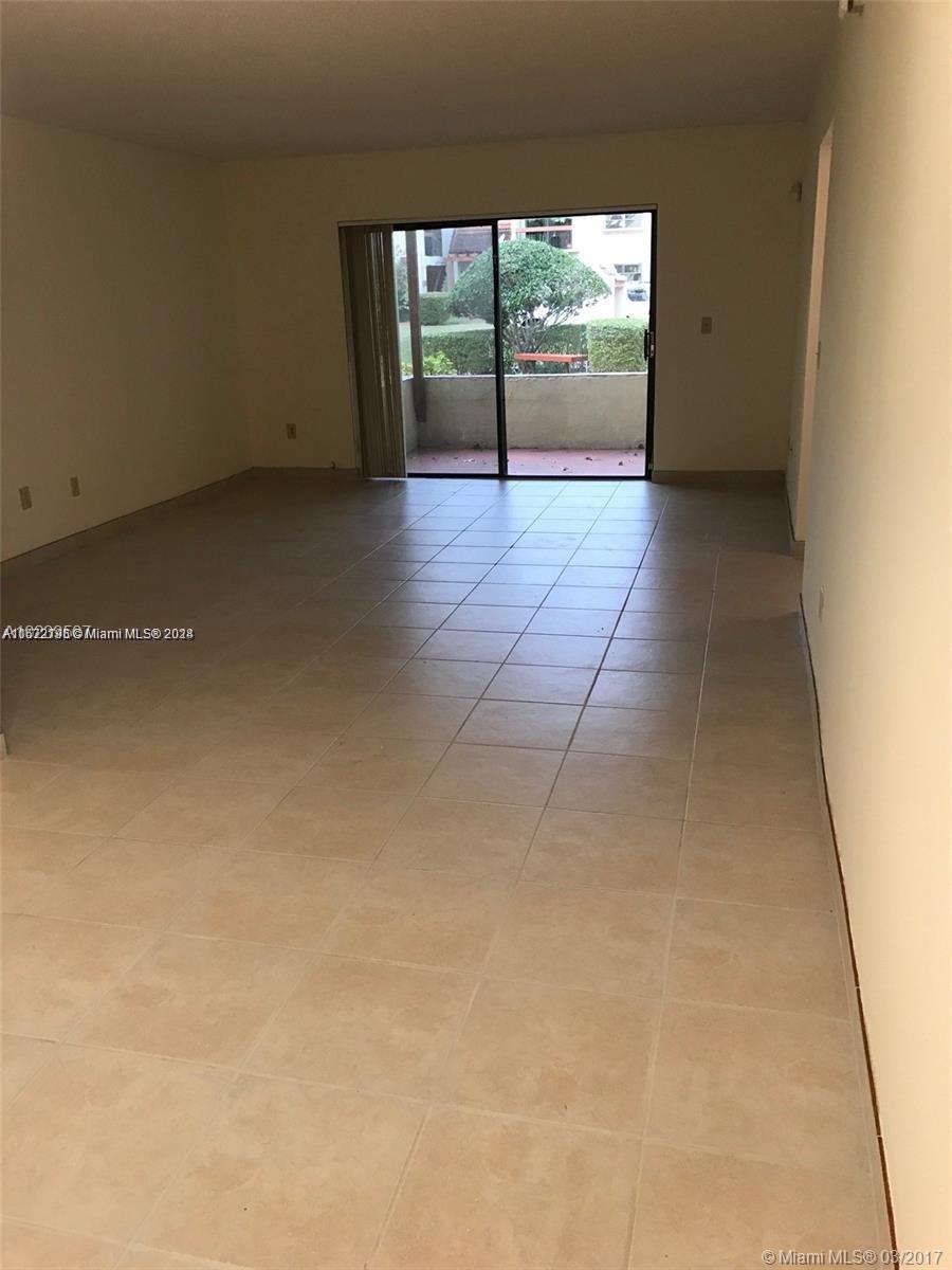 8670 SW 149th Ave 106, Miami, Florida 33193, 1 Bedroom Bedrooms, ,1 BathroomBathrooms,Residentiallease,For Rent,8670 SW 149th Ave 106,A11572795