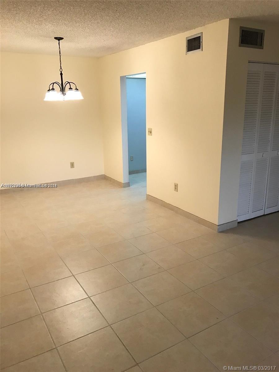 8670 SW 149th Ave 106, Miami, Florida 33193, 1 Bedroom Bedrooms, ,1 BathroomBathrooms,Residentiallease,For Rent,8670 SW 149th Ave 106,A11572795