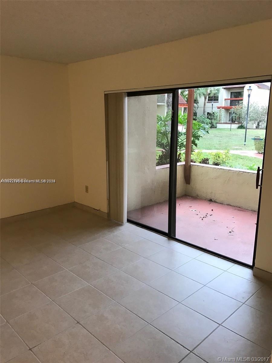 8670 SW 149th Ave 106, Miami, Florida 33193, 1 Bedroom Bedrooms, ,1 BathroomBathrooms,Residentiallease,For Rent,8670 SW 149th Ave 106,A11572795