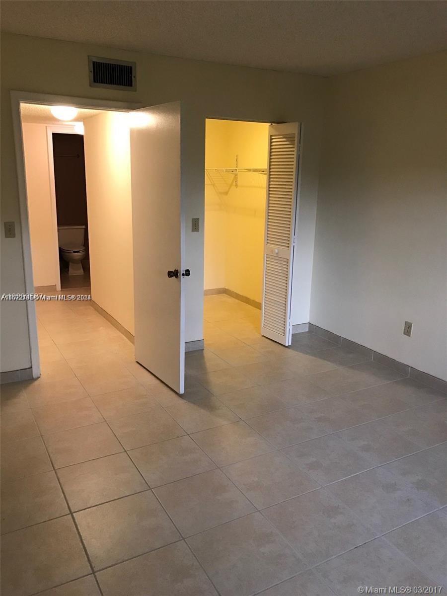 8670 SW 149th Ave 106, Miami, Florida 33193, 1 Bedroom Bedrooms, ,1 BathroomBathrooms,Residentiallease,For Rent,8670 SW 149th Ave 106,A11572795