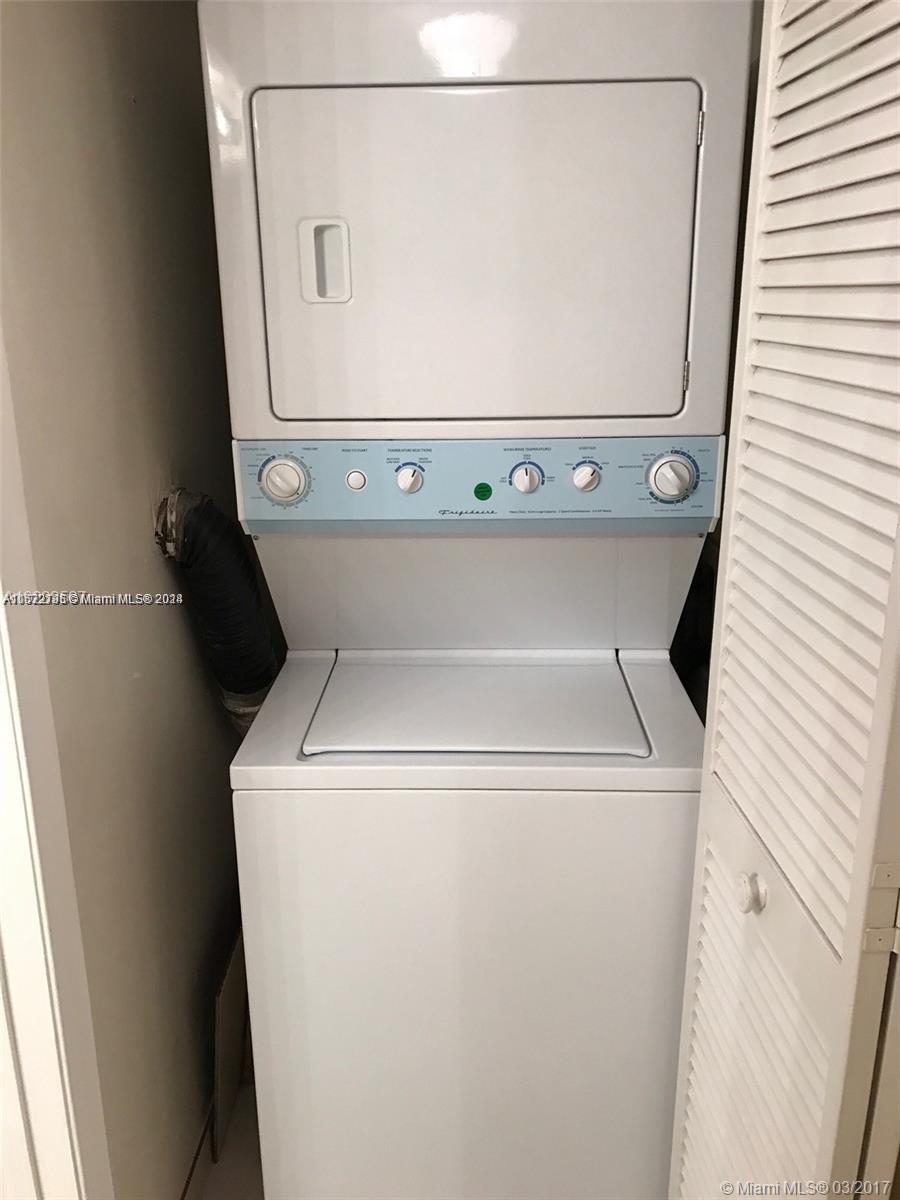 8670 SW 149th Ave 106, Miami, Florida 33193, 1 Bedroom Bedrooms, ,1 BathroomBathrooms,Residentiallease,For Rent,8670 SW 149th Ave 106,A11572795