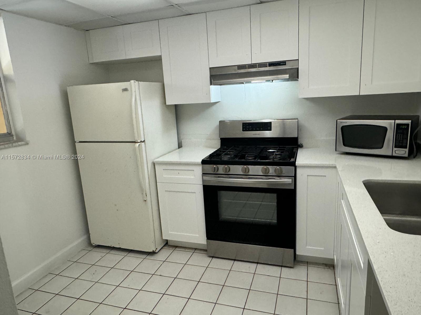 18111 NW 68th Ave F106, Hialeah, Florida 33015, 1 Bedroom Bedrooms, ,1 BathroomBathrooms,Residentiallease,For Rent,18111 NW 68th Ave F106,A11572834