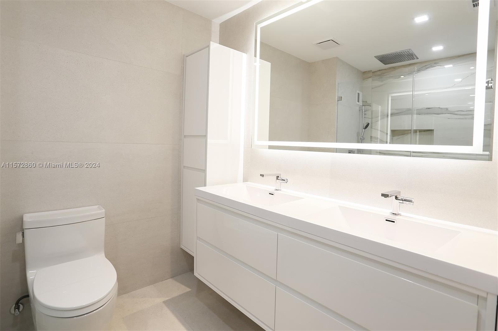 11 Island Ave PH8, Miami Beach, Florida 33139, 3 Bedrooms Bedrooms, ,3 BathroomsBathrooms,Residentiallease,For Rent,11 Island Ave PH8,A11572860