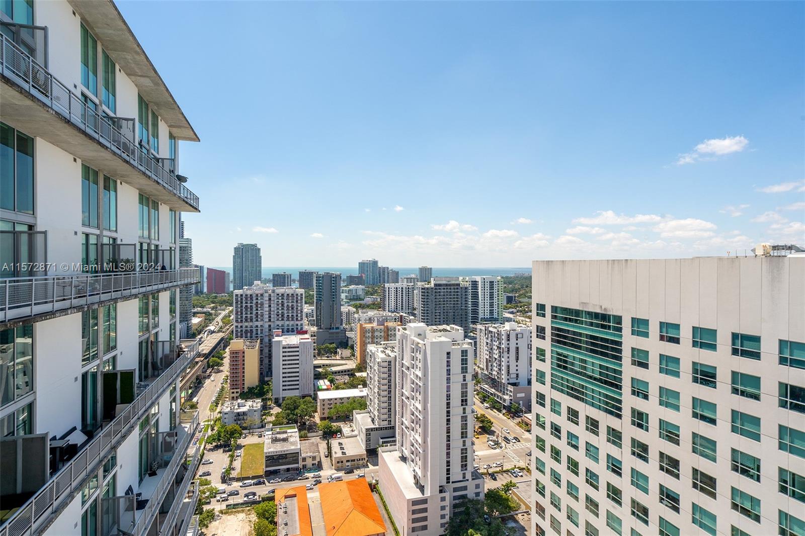 690 SW 1st Ct 2034, Miami, Florida 33130, ,1 BathroomBathrooms,Residentiallease,For Rent,690 SW 1st Ct 2034,A11572871