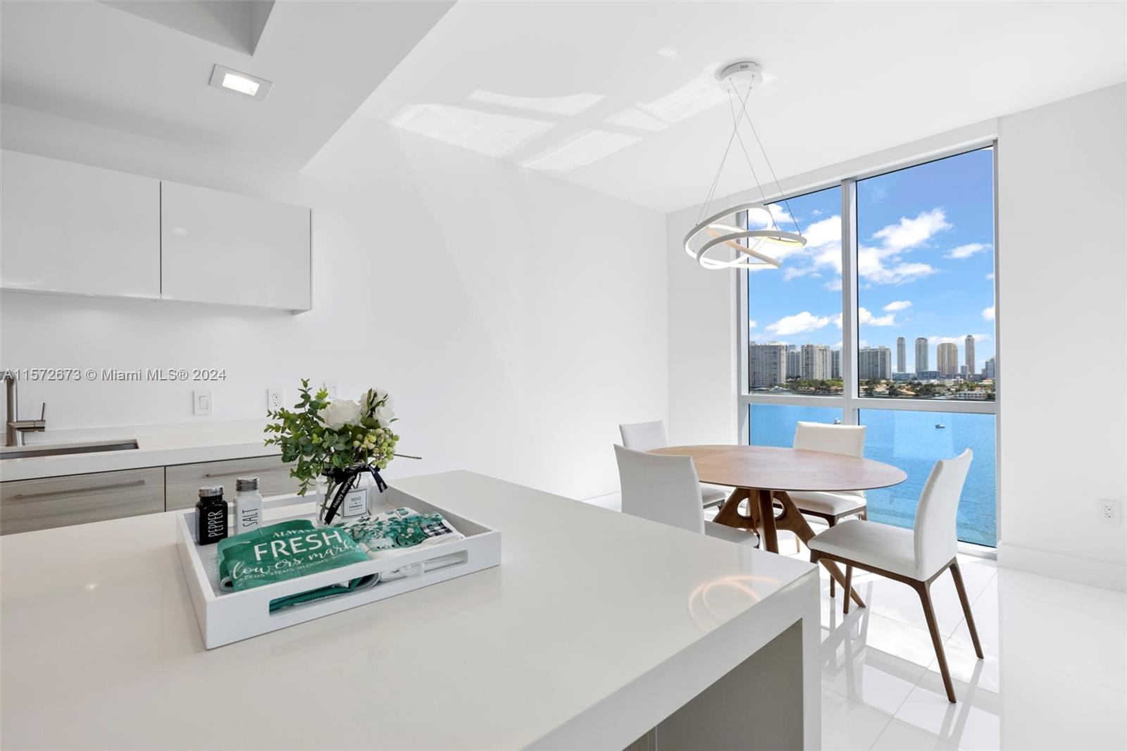 17111 Biscayne Blvd 1110, North Miami Beach, Florida 33160, 3 Bedrooms Bedrooms, ,3 BathroomsBathrooms,Residential,For Sale,17111 Biscayne Blvd 1110,A11572673