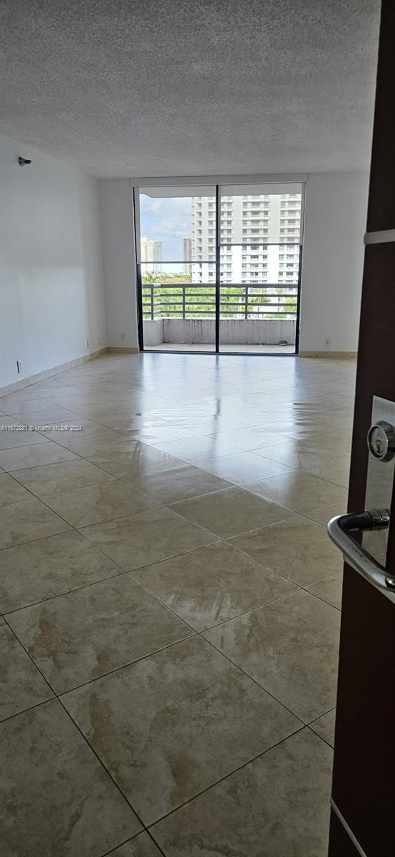 3300 NE 191st St 609, Aventura, Florida 33180, 1 Bedroom Bedrooms, ,2 BathroomsBathrooms,Residential,For Sale,3300 NE 191st St 609,A11572881