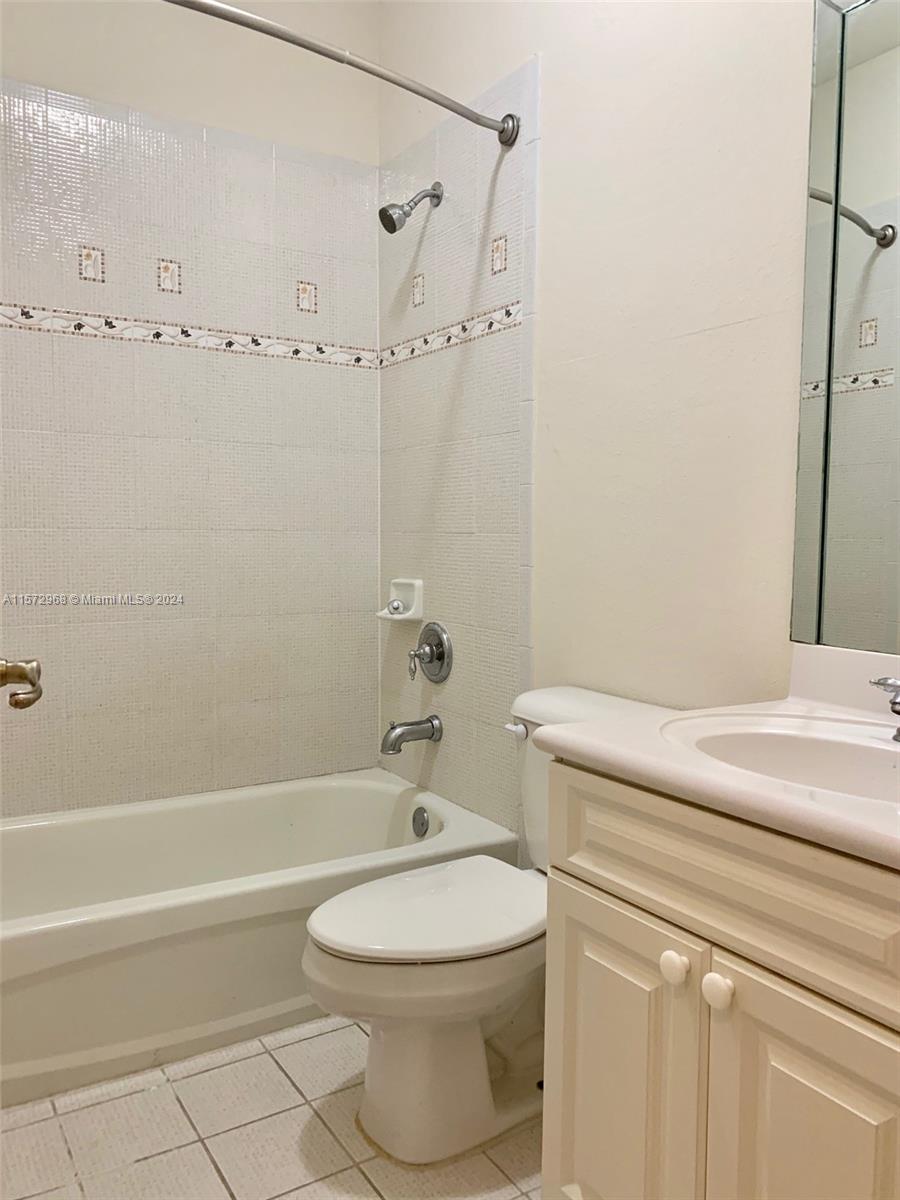 8219 SW 165th Ct 8219, Miami, Florida 33193, 4 Bedrooms Bedrooms, ,3 BathroomsBathrooms,Residentiallease,For Rent,8219 SW 165th Ct 8219,A11572968