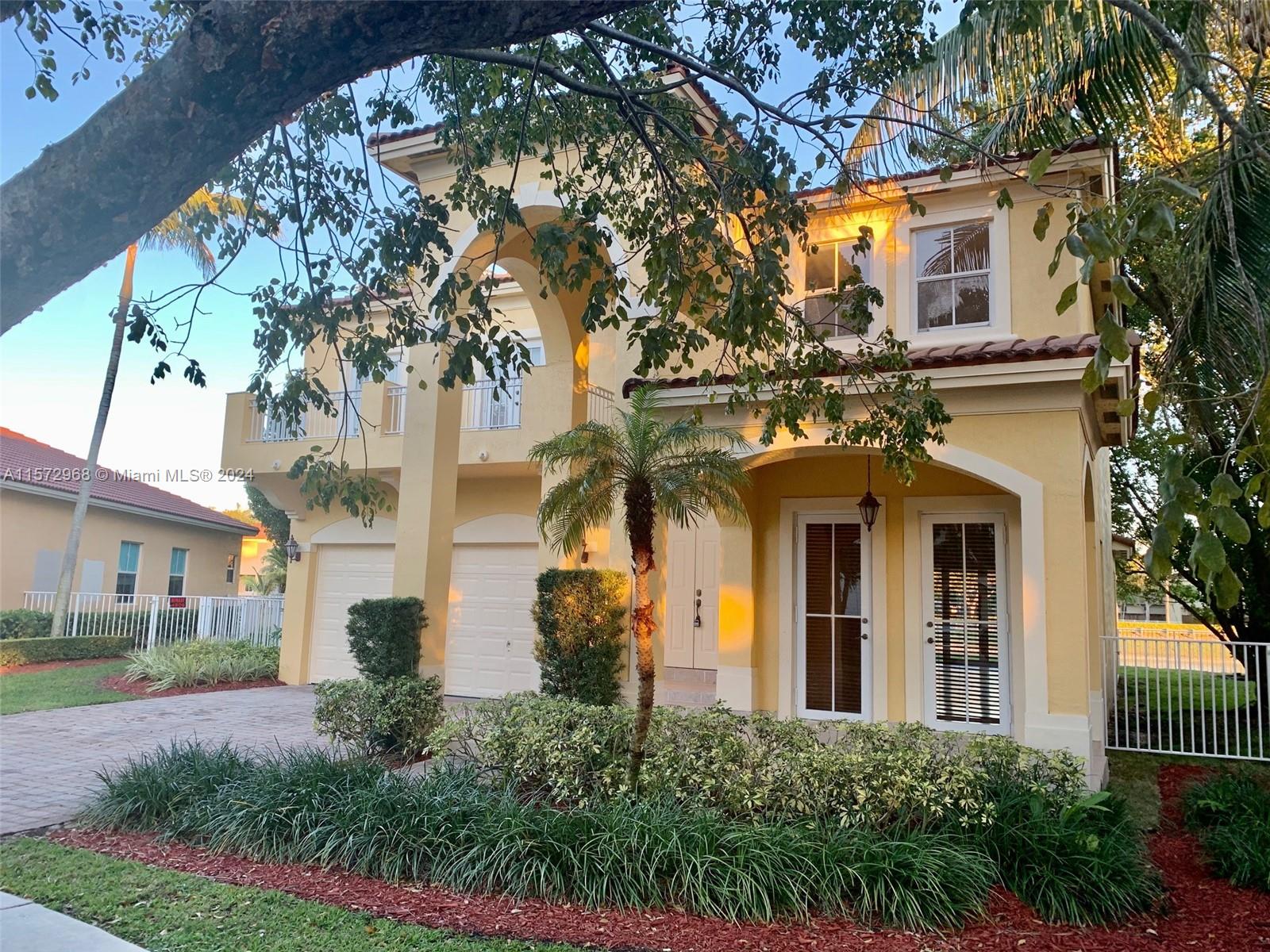 8219 SW 165th Ct 8219, Miami, Florida 33193, 4 Bedrooms Bedrooms, ,3 BathroomsBathrooms,Residentiallease,For Rent,8219 SW 165th Ct 8219,A11572968