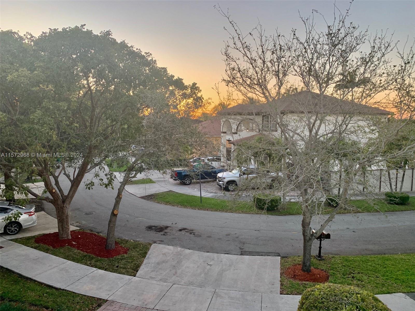 8219 SW 165th Ct 8219, Miami, Florida 33193, 4 Bedrooms Bedrooms, ,3 BathroomsBathrooms,Residentiallease,For Rent,8219 SW 165th Ct 8219,A11572968