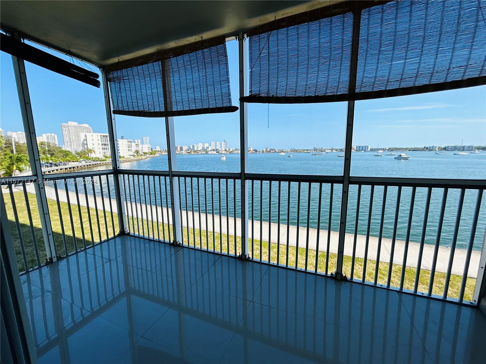 2910 Point East Dr M204, Aventura, Florida 33160, 1 Bedroom Bedrooms, ,1 BathroomBathrooms,Residential,For Sale,2910 Point East Dr M204,A11572147