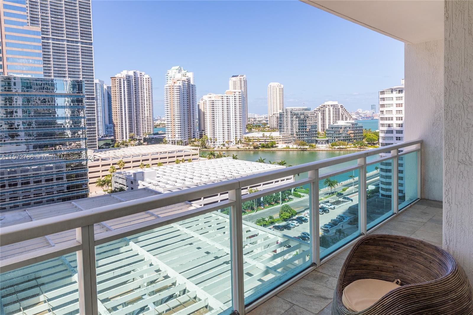 Nestled in the heart of Brickell, central location for adventurers and a tranquil oasis for those seeking relaxation. Walking distance to Miami's bustling financial district, restaurants, Publix and the stunning Biscayne Bay waterfront. Dive into relaxation with two sparkling pools and a jacuzzi. The unit features TVs in every room with cable. The kitchen is fully equipped with appliances, cookware and utensils. Washer and dryer is in unit. Equipped with 2 walk-in closets and 2 desks. The building offers a playroom, full gym, a business lounge including printer access and conference room, a cinema and party room. The pool area includes 2 heated pools, a jacuzzi, hammocks, lounge chairs and cabanas and a communal grill. Available May 2024 to January 2025 lease.