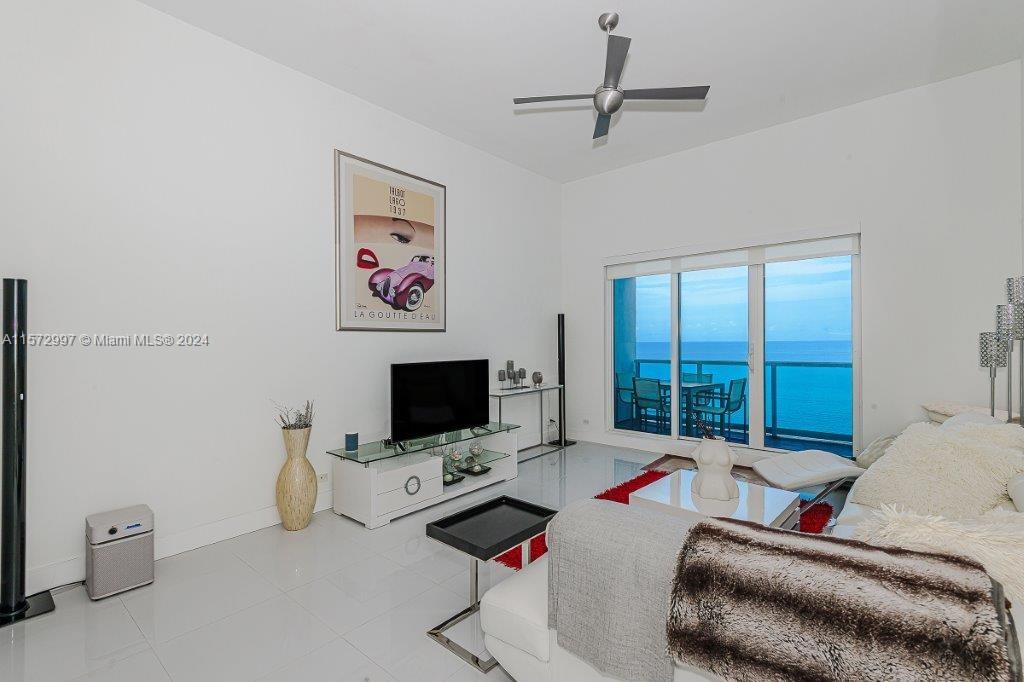 2301  Collins Ave #1624 For Sale A11572997, FL