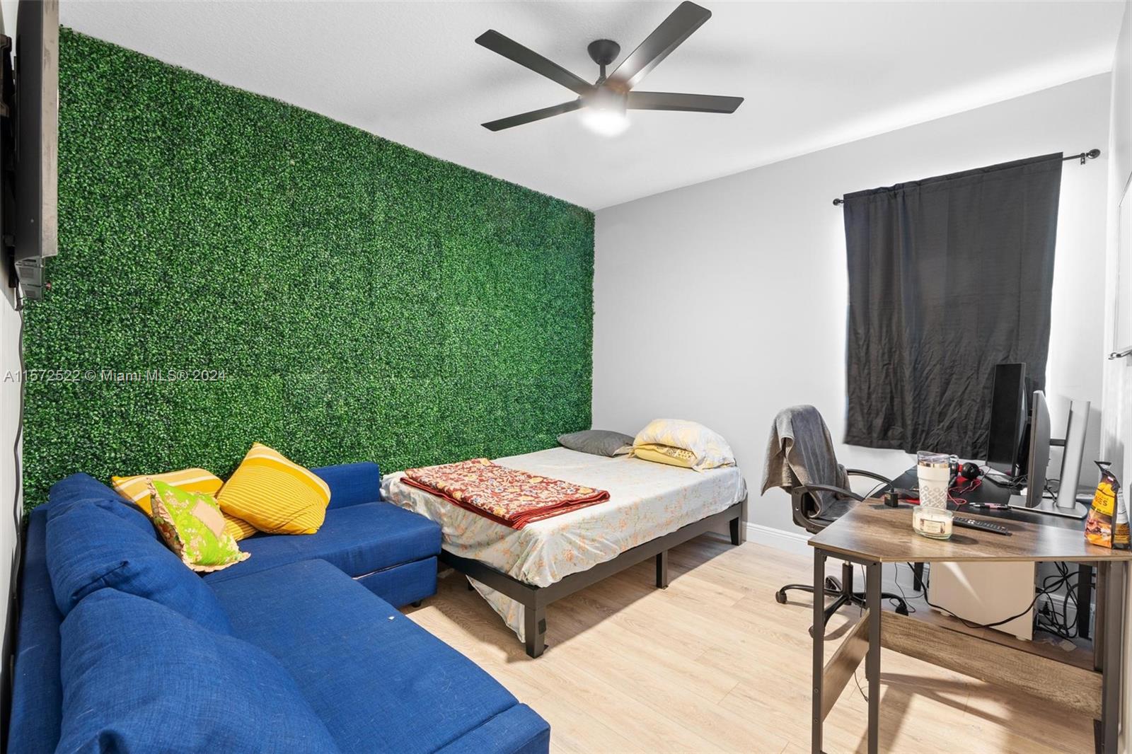 4121 Crystal Lake Dr, Deerfield Beach, Florida 33064, 2 Bedrooms Bedrooms, ,2 BathroomsBathrooms,Residentiallease,For Rent,4121 Crystal Lake Dr,A11572522