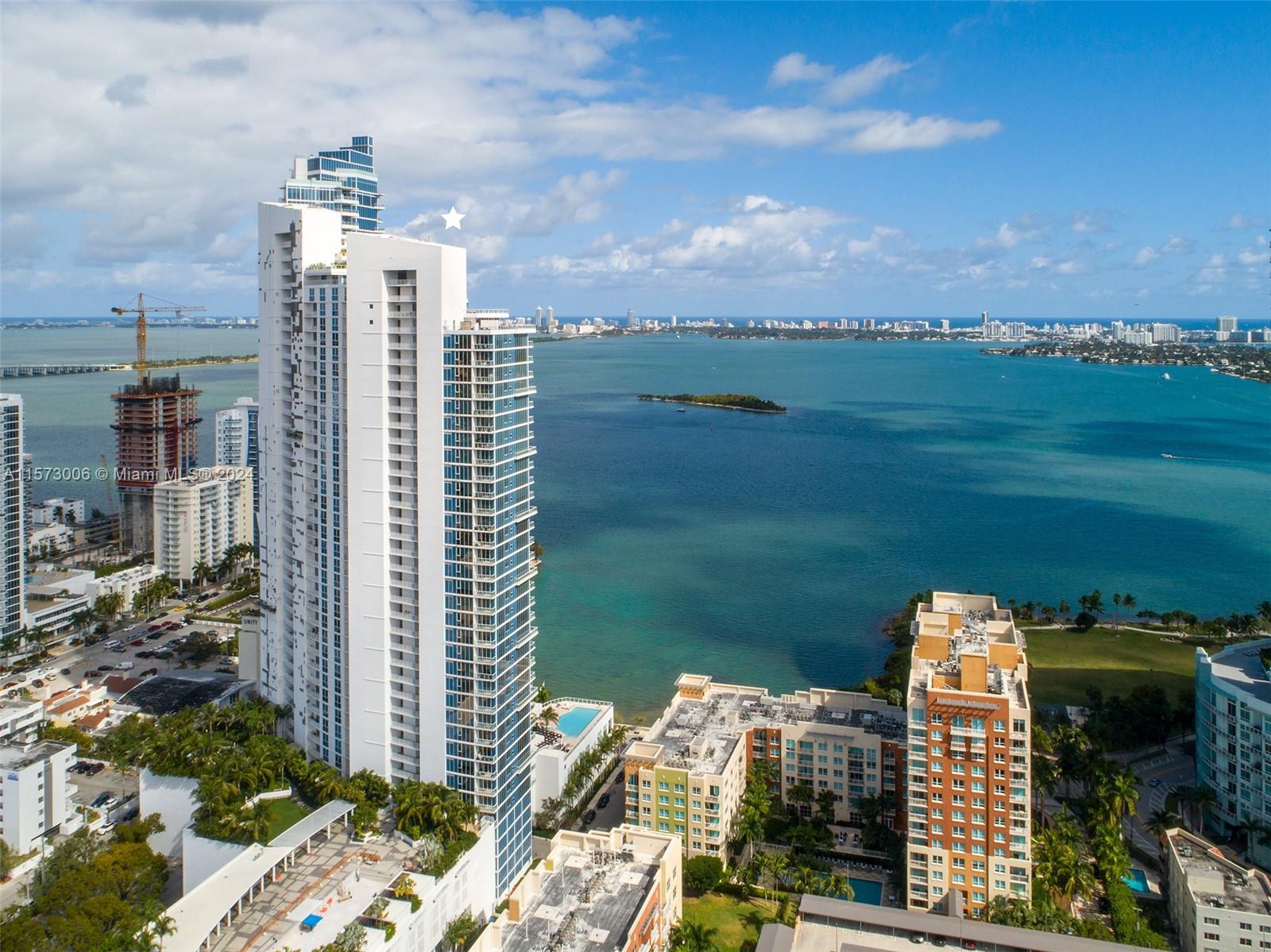 2020 N Bayshore Dr 2105, Miami, Florida 33137, 2 Bedrooms Bedrooms, ,2 BathroomsBathrooms,Residentiallease,For Rent,2020 N Bayshore Dr 2105,A11573006
