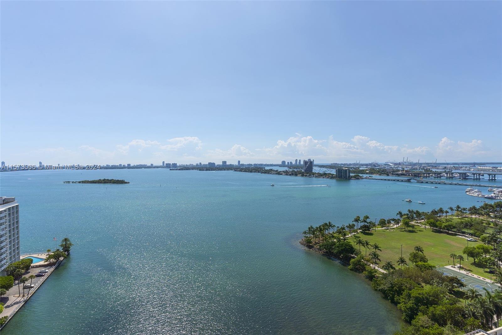 2020 N Bayshore Dr 2105, Miami, Florida 33137, 2 Bedrooms Bedrooms, ,2 BathroomsBathrooms,Residentiallease,For Rent,2020 N Bayshore Dr 2105,A11573006