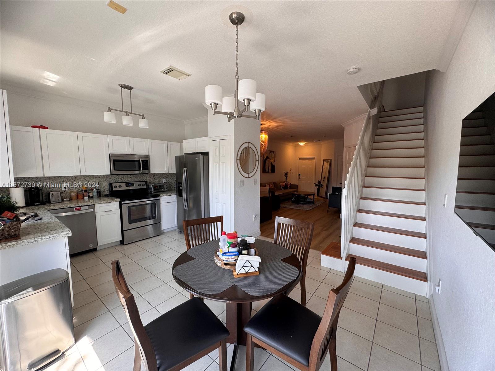 8258 NW 108th Pl 6-4, Doral, Florida 33178, 4 Bedrooms Bedrooms, ,3 BathroomsBathrooms,Residential,For Sale,8258 NW 108th Pl 6-4,A11572730