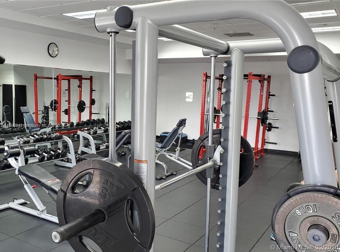 1200 Brickell Bay Dr 2622, Miami, Florida 33131, 1 Bedroom Bedrooms, ,1 BathroomBathrooms,Residentiallease,For Rent,1200 Brickell Bay Dr 2622,A11568941