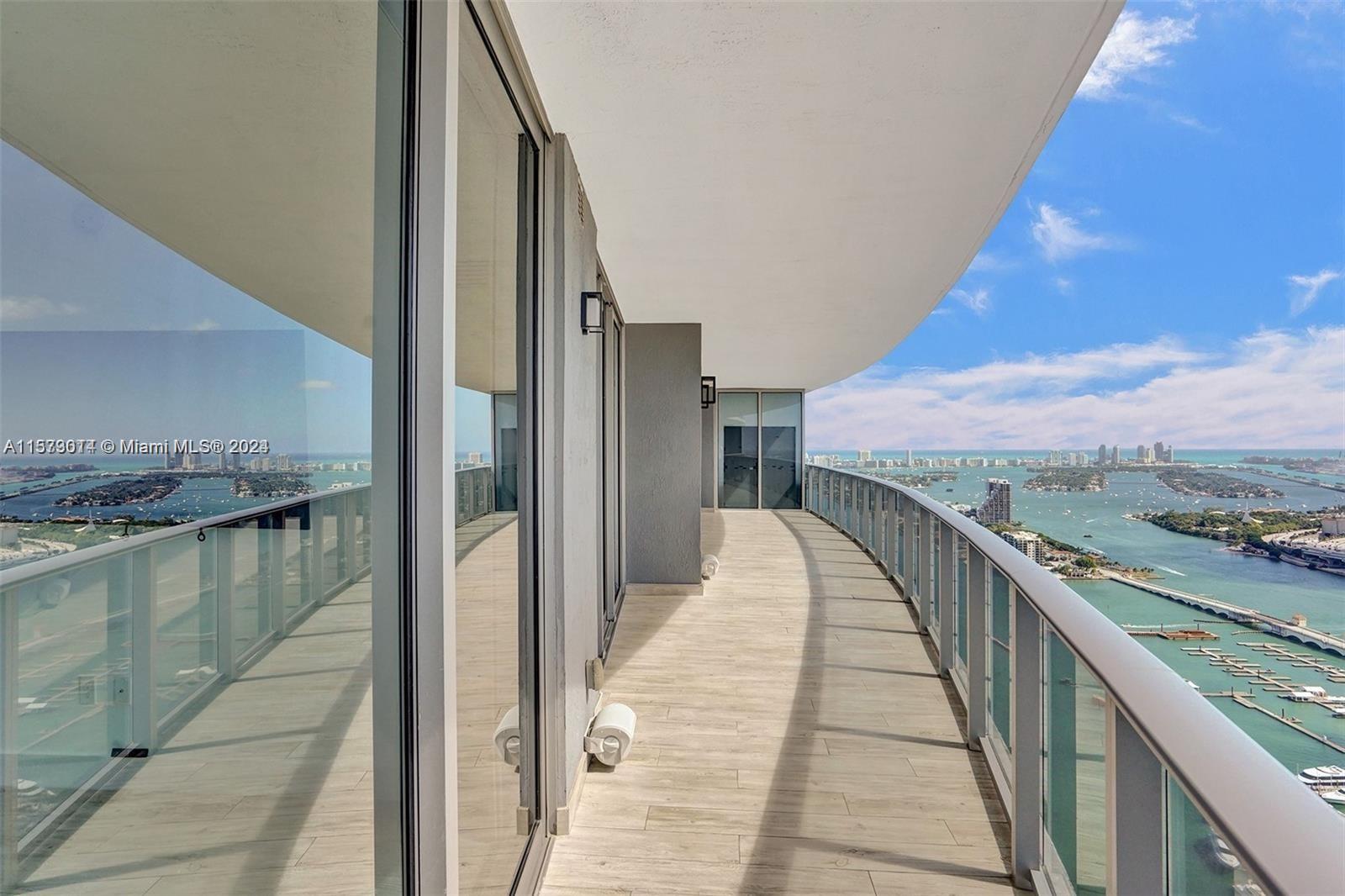 488 NE 18th St 4510, Miami, Florida 33132, 3 Bedrooms Bedrooms, ,3 BathroomsBathrooms,Residentiallease,For Rent,488 NE 18th St 4510,A11573014