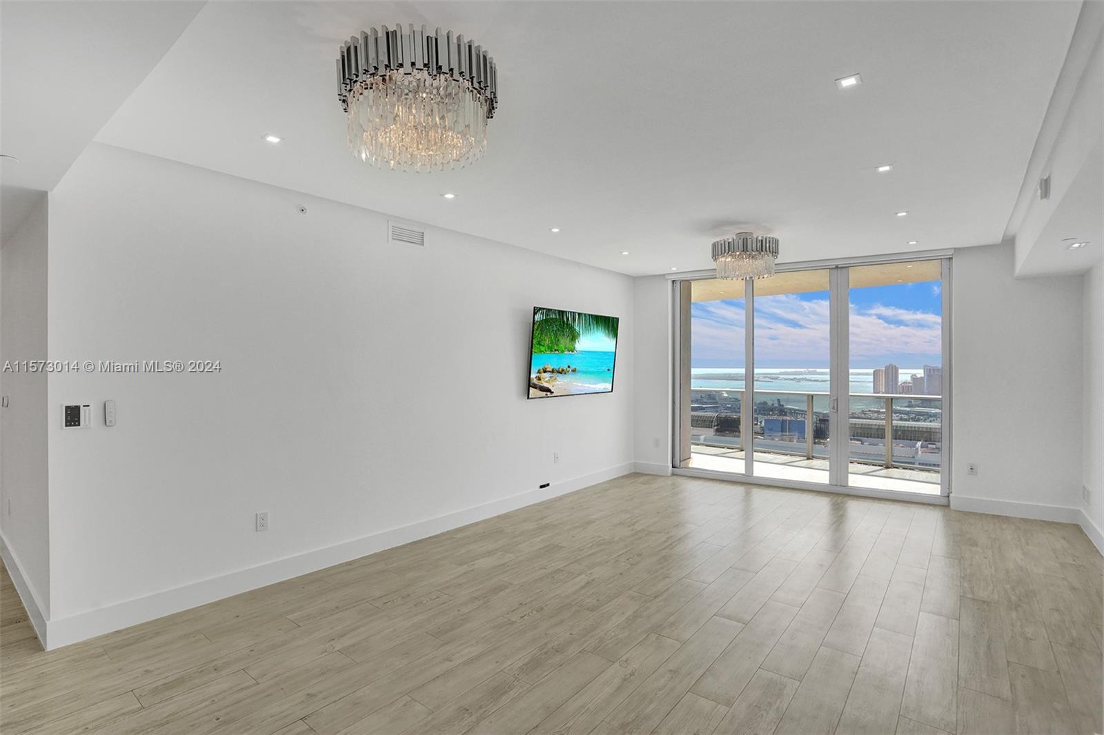 488 NE 18th St 4510, Miami, Florida 33132, 3 Bedrooms Bedrooms, ,3 BathroomsBathrooms,Residentiallease,For Rent,488 NE 18th St 4510,A11573014