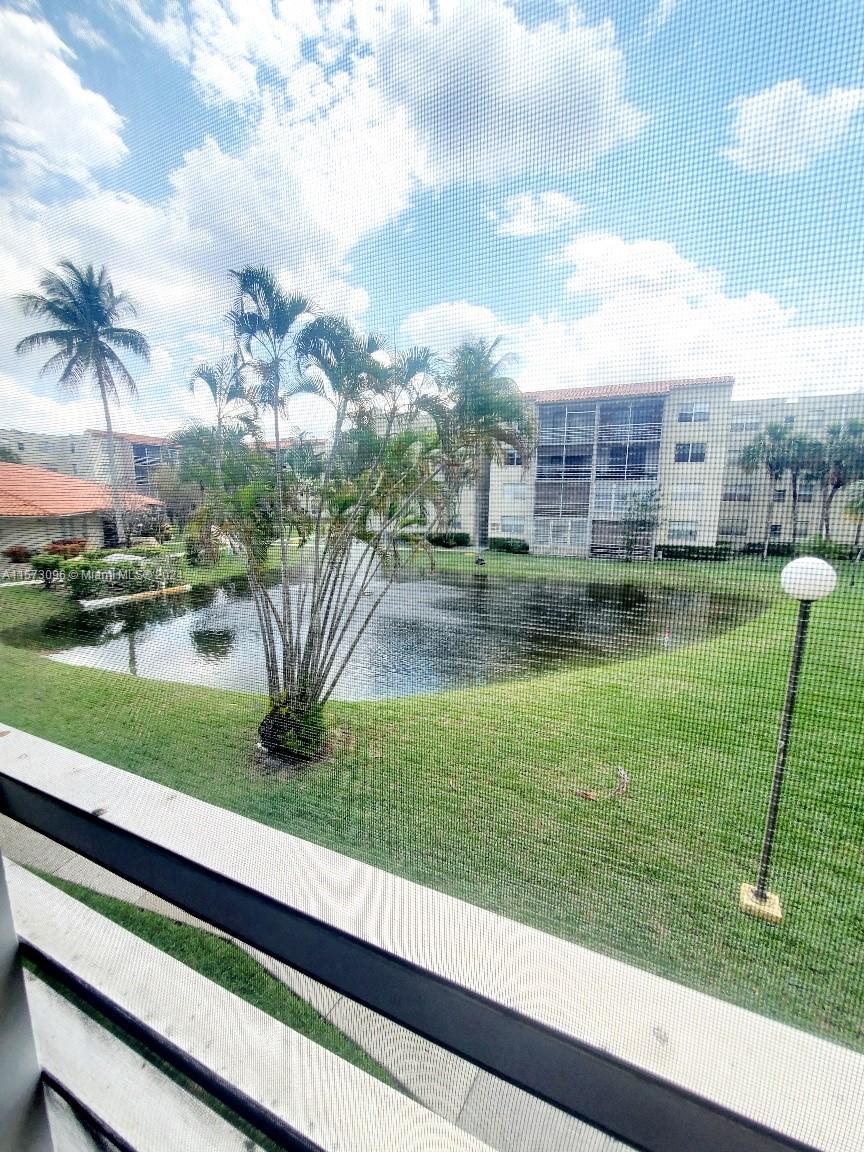1810 N Lauderdale Ave 2209, North Lauderdale, Florida 33068, 2 Bedrooms Bedrooms, ,2 BathroomsBathrooms,Residentiallease,For Rent,1810 N Lauderdale Ave 2209,A11573096