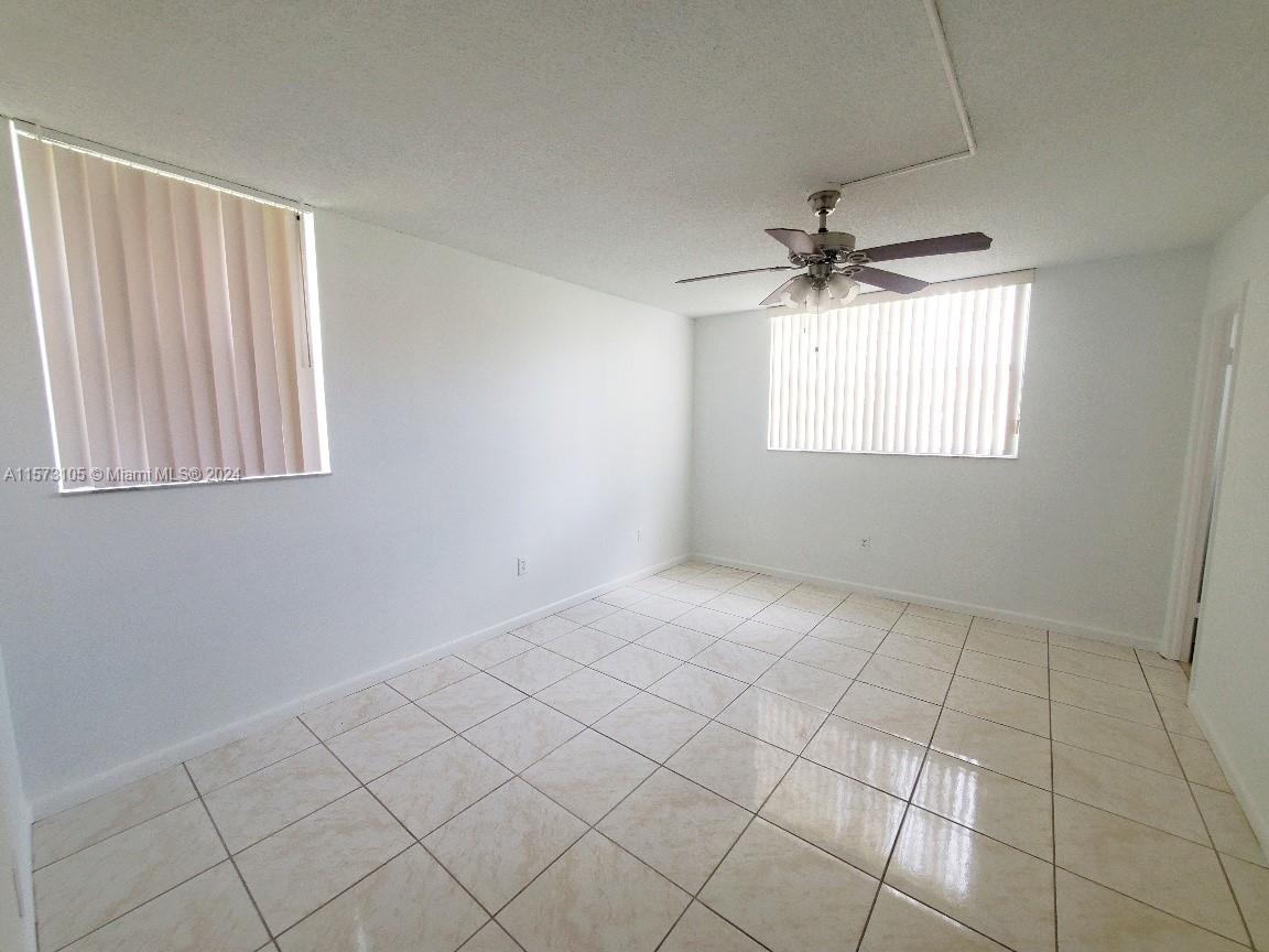 1830 N Lauderdale Ave 4110, North Lauderdale, Florida 33068, 2 Bedrooms Bedrooms, ,2 BathroomsBathrooms,Residentiallease,For Rent,1830 N Lauderdale Ave 4110,A11573105