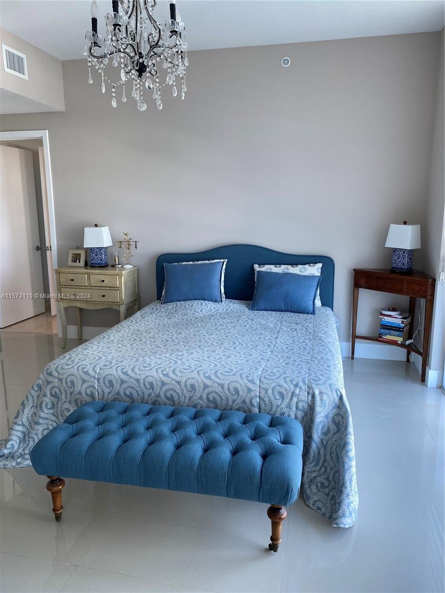 17111 Biscayne Blvd 303, North Miami Beach, Florida 33160, 2 Bedrooms Bedrooms, ,2 BathroomsBathrooms,Residentiallease,For Rent,17111 Biscayne Blvd 303,A11573119
