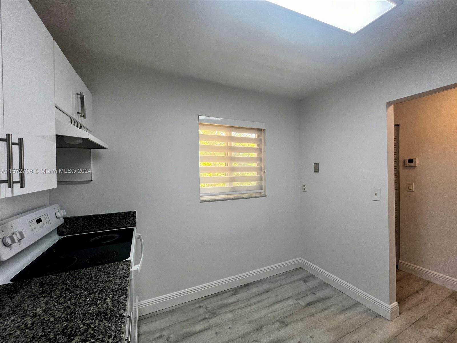 7740 Camino Real G-309, Miami, Florida 33143, 2 Bedrooms Bedrooms, ,1 BathroomBathrooms,Residentiallease,For Rent,7740 Camino Real G-309,A11572798