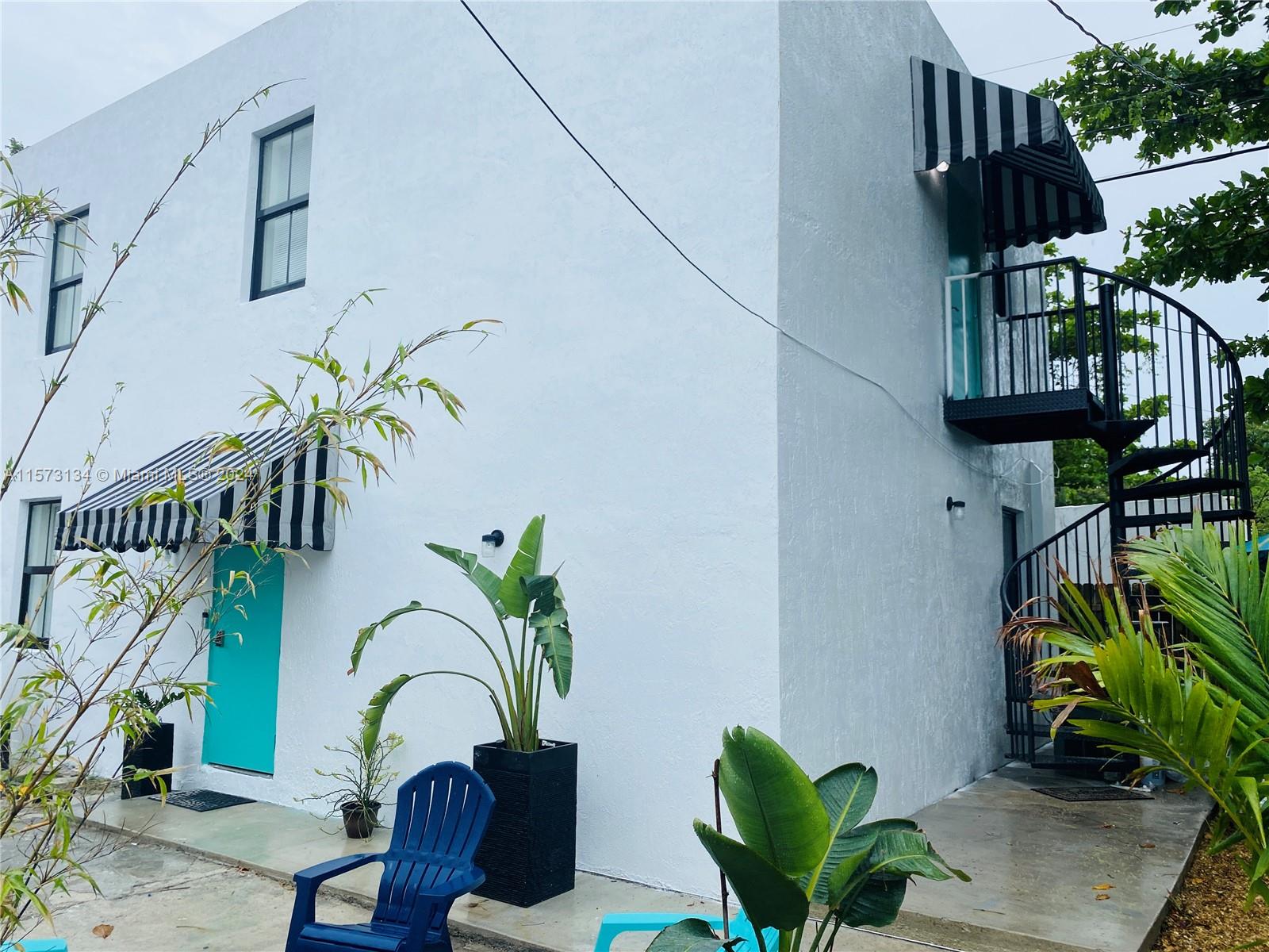 4615 N Miami Ave 3, Miami, Florida 33127, 2 Bedrooms Bedrooms, ,1 BathroomBathrooms,Residentiallease,For Rent,4615 N Miami Ave 3,A11573134