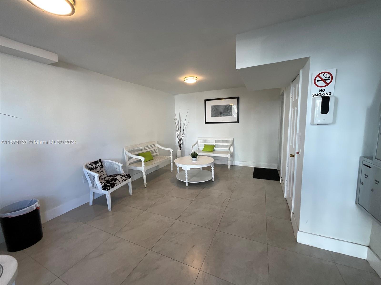 528 Meridian Ave 202A, Miami Beach, Florida 33139, 1 Bedroom Bedrooms, ,1 BathroomBathrooms,Residential,For Sale,528 Meridian Ave 202A,A11573128