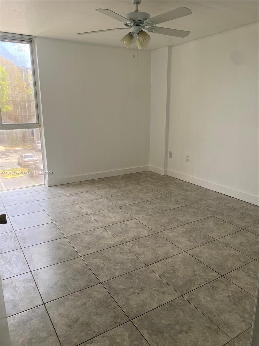 7125 NW 186th St B303, Hialeah, Florida 33015, 1 Bedroom Bedrooms, ,1 BathroomBathrooms,Residentiallease,For Rent,7125 NW 186th St B303,A11573172