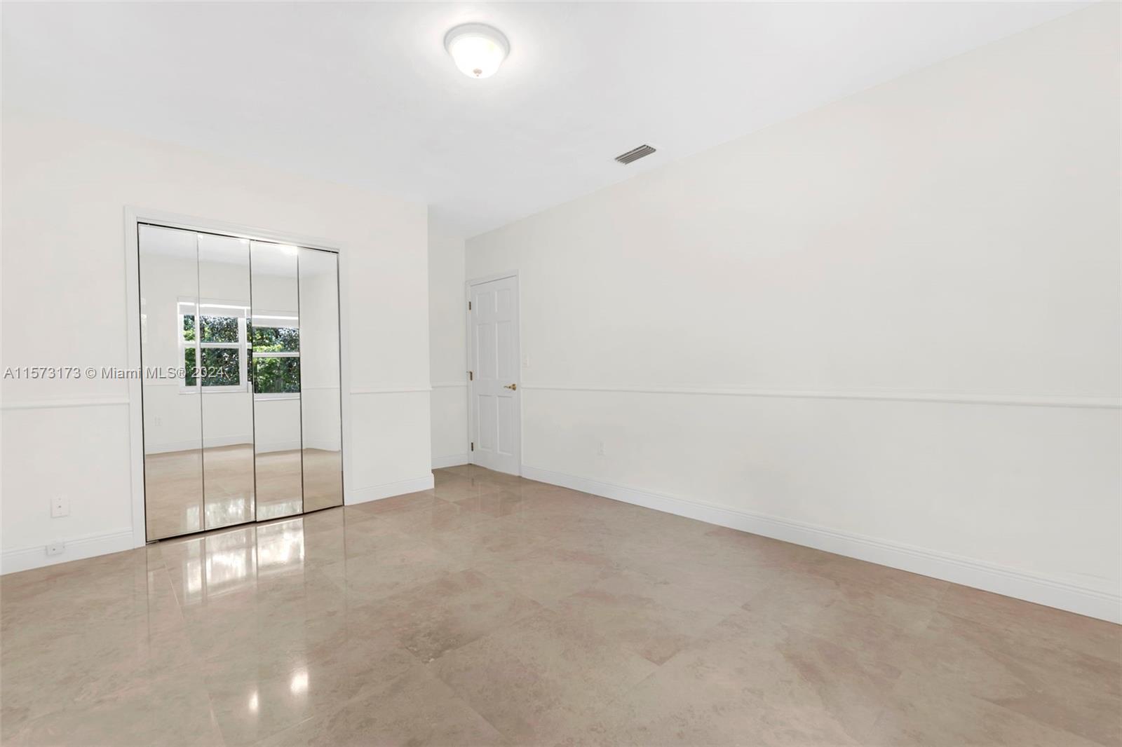 2000 N Hibiscus Dr, North Miami, Florida 33181, 3 Bedrooms Bedrooms, ,2 BathroomsBathrooms,Residentiallease,For Rent,2000 N Hibiscus Dr,A11573173