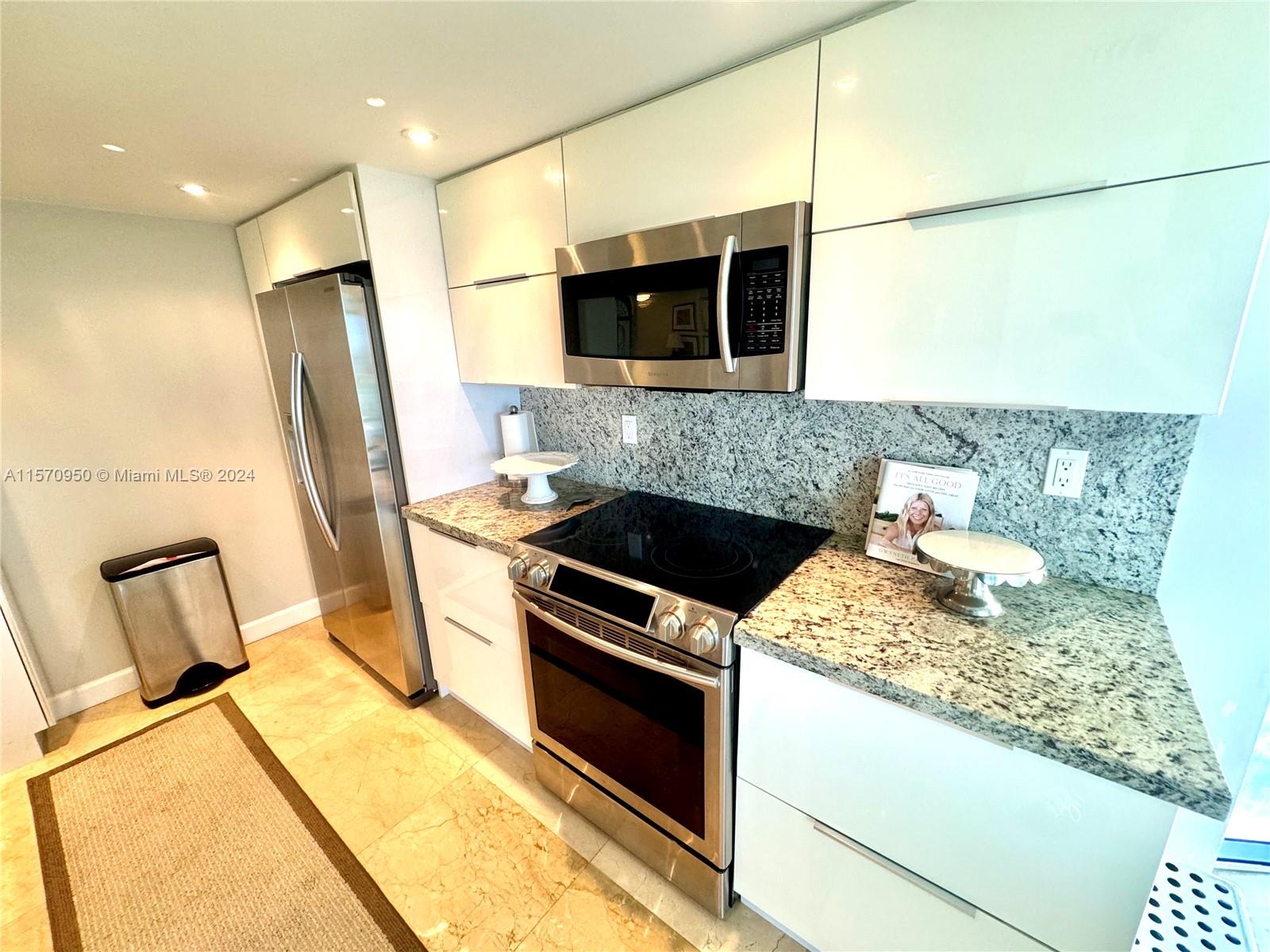 1000 NE Quayside Ter 1911, Miami, Florida 33138, 2 Bedrooms Bedrooms, ,2 BathroomsBathrooms,Residentiallease,For Rent,1000 NE Quayside Ter 1911,A11570950