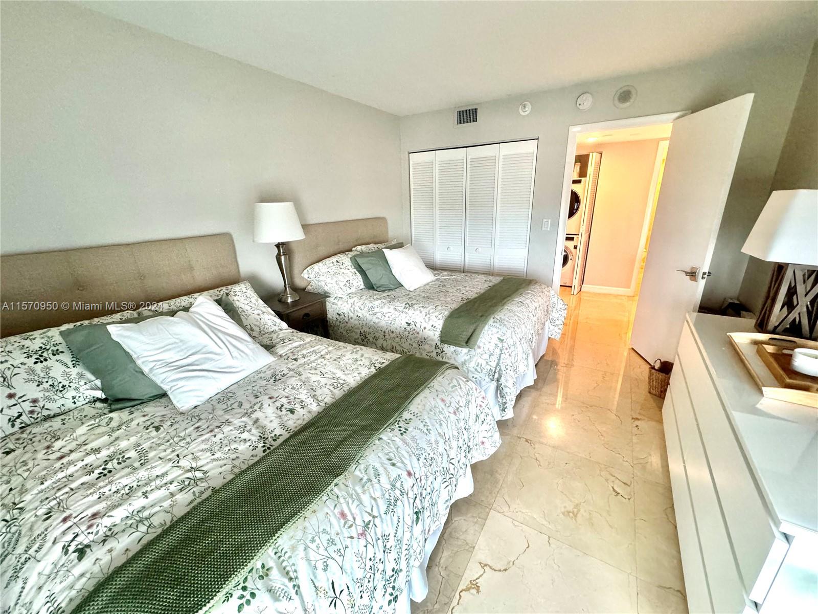 1000 NE Quayside Ter 1911, Miami, Florida 33138, 2 Bedrooms Bedrooms, ,2 BathroomsBathrooms,Residentiallease,For Rent,1000 NE Quayside Ter 1911,A11570950