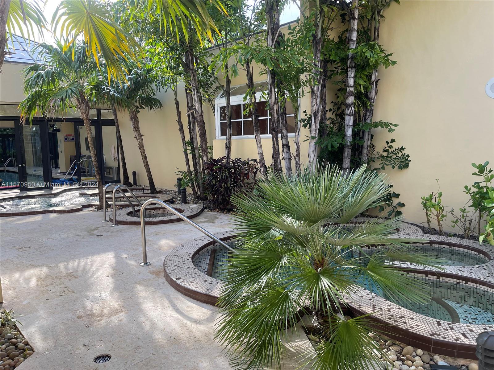 1000 NE Quayside Ter 1911, Miami, Florida 33138, 2 Bedrooms Bedrooms, ,2 BathroomsBathrooms,Residentiallease,For Rent,1000 NE Quayside Ter 1911,A11570950