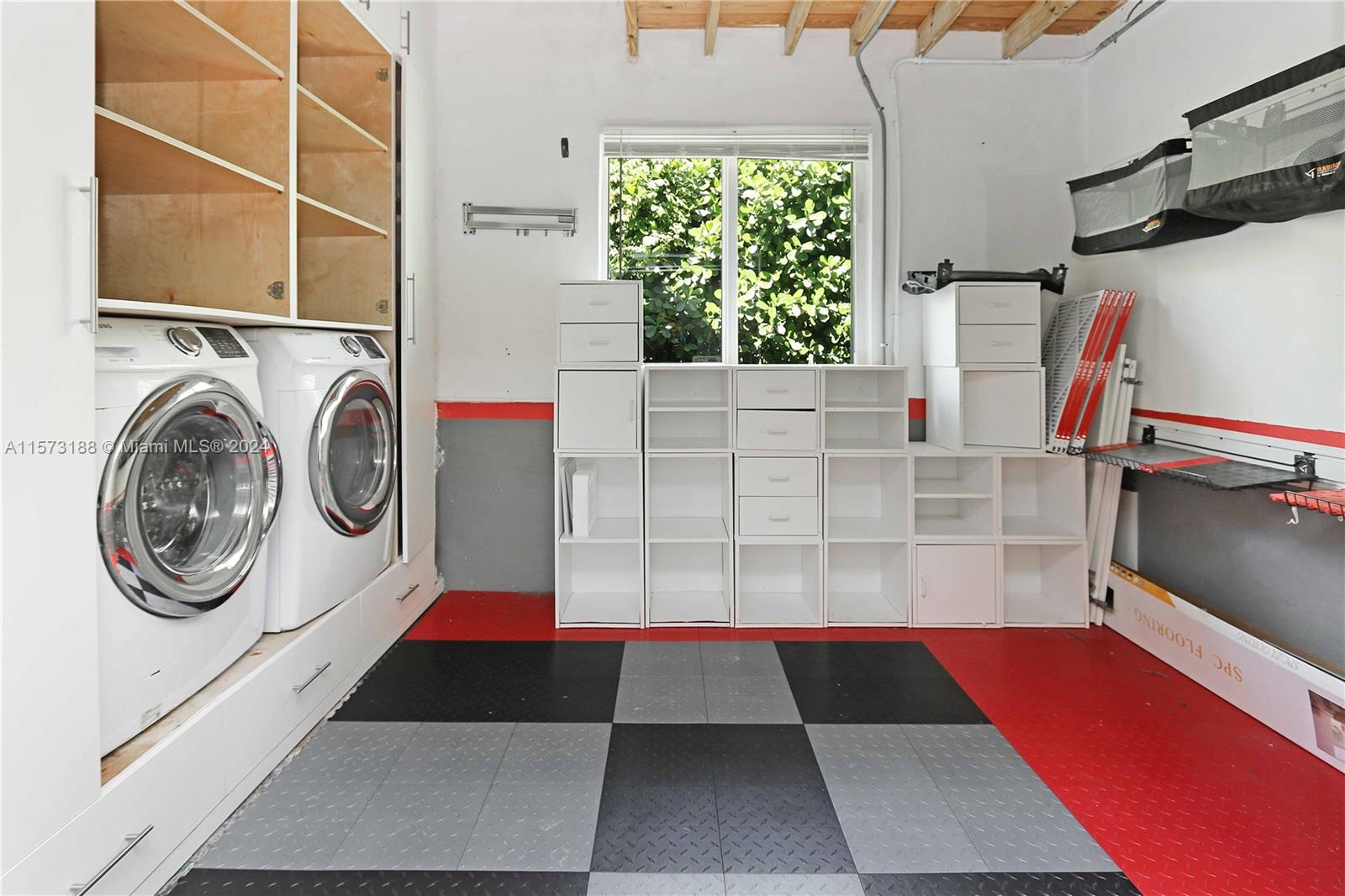 580 NE 106th St, Miami Shores, Florida 33138, 3 Bedrooms Bedrooms, ,3 BathroomsBathrooms,Residential,For Sale,580 NE 106th St,A11573188