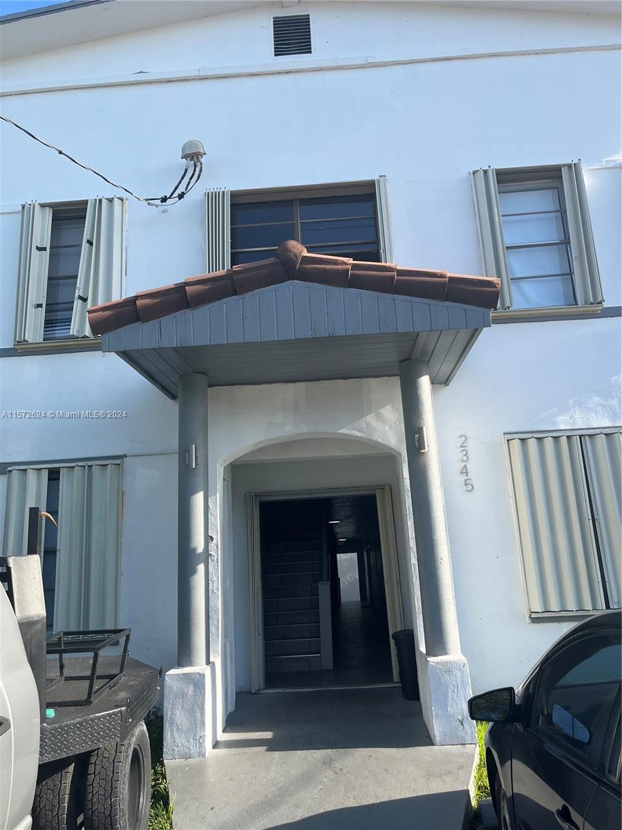 2345 NW Flagler Ter 1, Miami, Florida 33125, 1 Bedroom Bedrooms, ,1 BathroomBathrooms,Residentiallease,For Rent,2345 NW Flagler Ter 1,A11572624