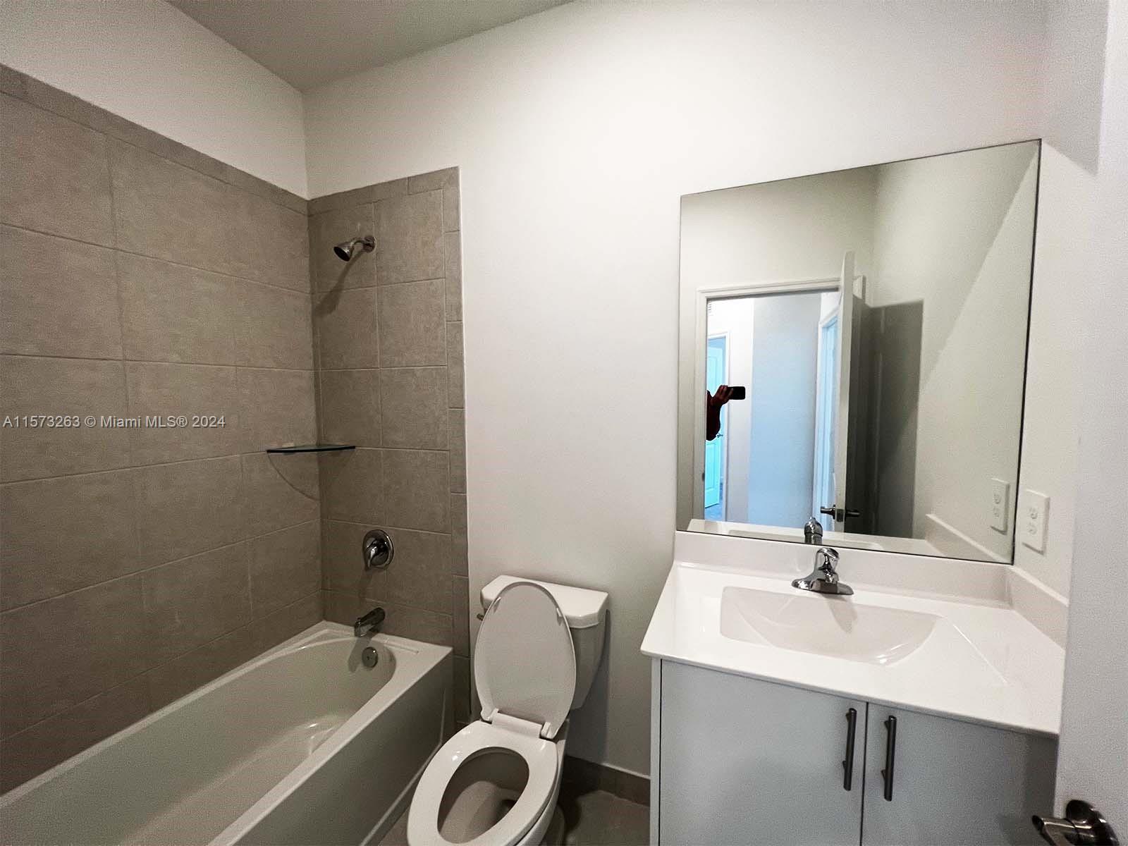 24600 SW 119th Pl 0, Miami, Florida 33032, 3 Bedrooms Bedrooms, ,2 BathroomsBathrooms,Residentiallease,For Rent,24600 SW 119th Pl 0,A11573263