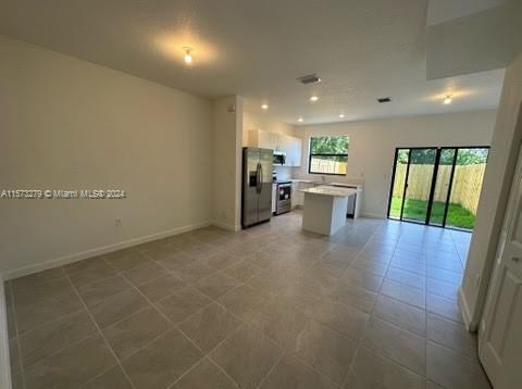 Homestead, Florida 33033, 3 Bedrooms Bedrooms, ,3 BathroomsBathrooms,Residentiallease,For Rent,A11573279
