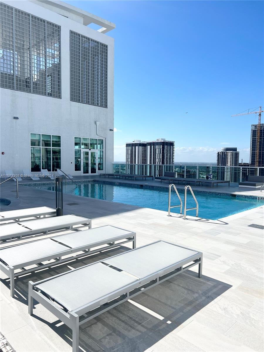 133 NE 2 AV 710, Miami, Florida 33132, 1 Bedroom Bedrooms, ,1 BathroomBathrooms,Residentiallease,For Rent,133 NE 2 AV 710,A11573308