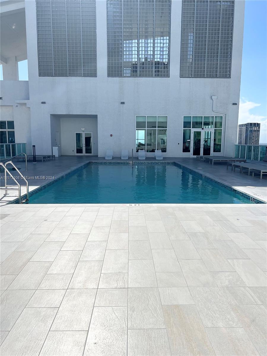 133 NE 2 AV 710, Miami, Florida 33132, 1 Bedroom Bedrooms, ,1 BathroomBathrooms,Residentiallease,For Rent,133 NE 2 AV 710,A11573308
