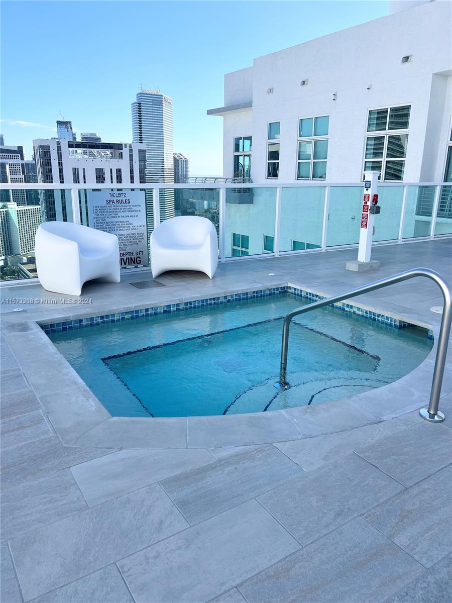 133 NE 2 AV 710, Miami, Florida 33132, 1 Bedroom Bedrooms, ,1 BathroomBathrooms,Residentiallease,For Rent,133 NE 2 AV 710,A11573308