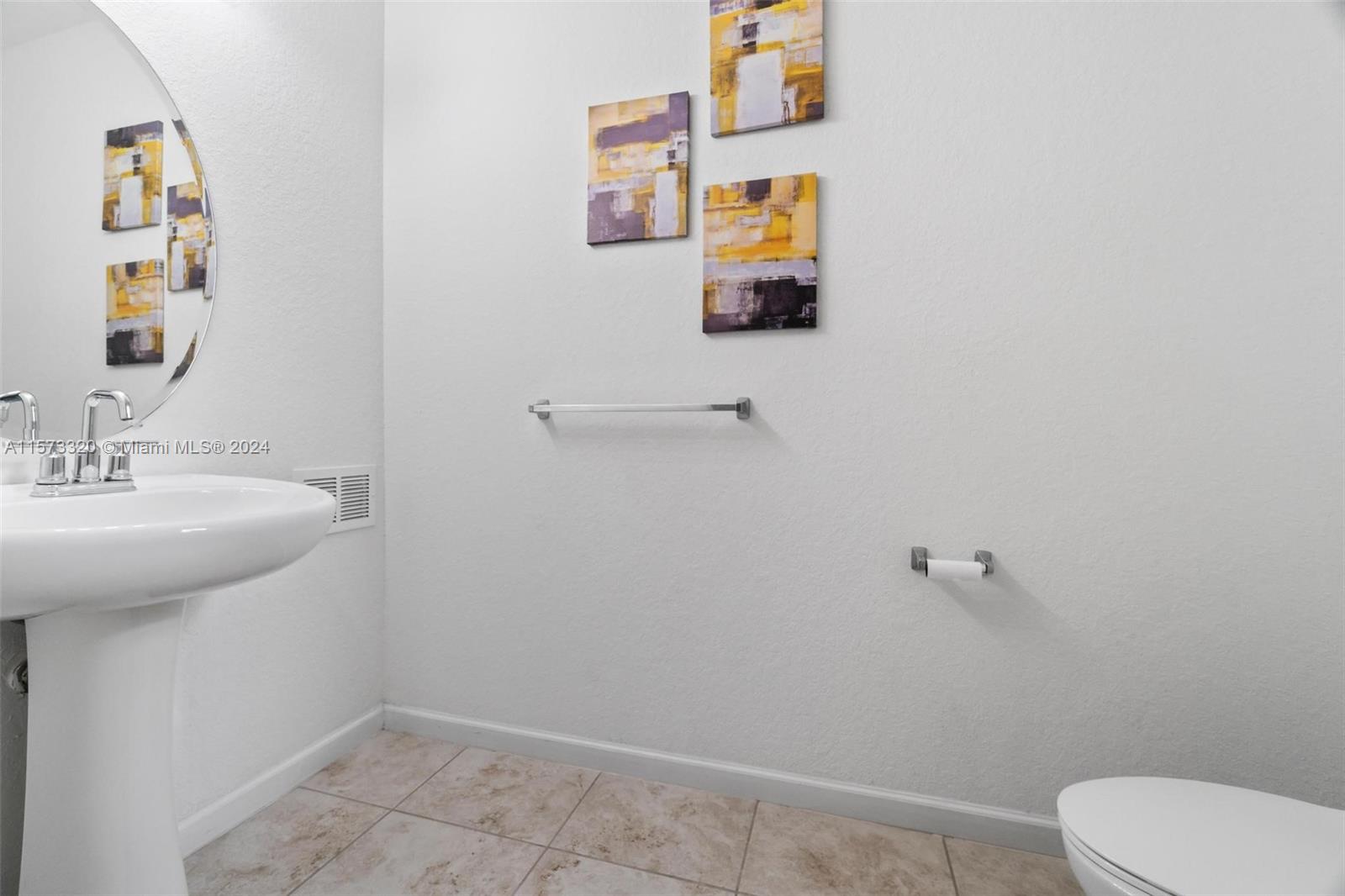 1471 SE 24th Ave 1471, Homestead, Florida 33035, 3 Bedrooms Bedrooms, ,2 BathroomsBathrooms,Residentiallease,For Rent,1471 SE 24th Ave 1471,A11573320