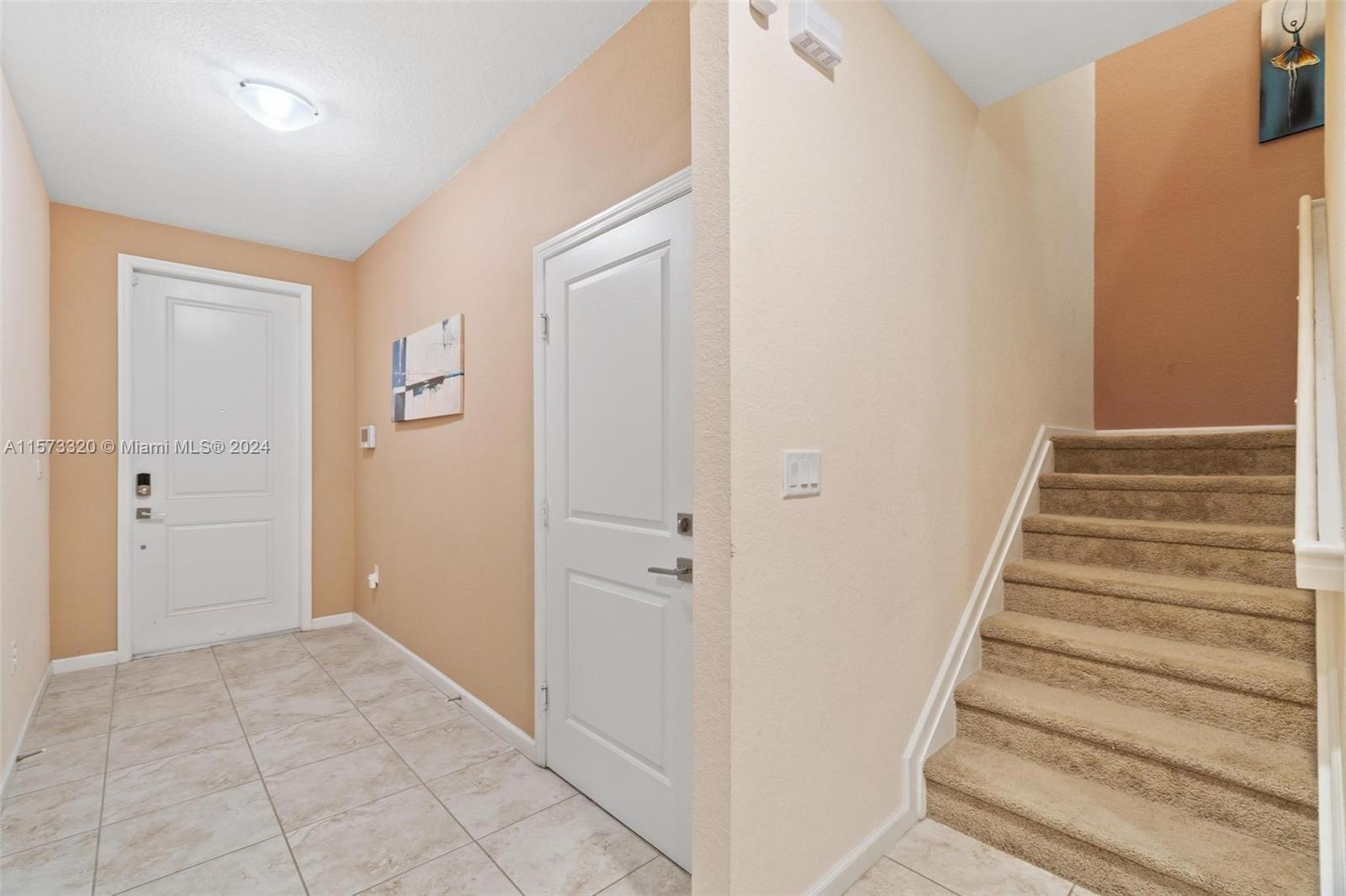1471 SE 24th Ave 1471, Homestead, Florida 33035, 3 Bedrooms Bedrooms, ,2 BathroomsBathrooms,Residentiallease,For Rent,1471 SE 24th Ave 1471,A11573320