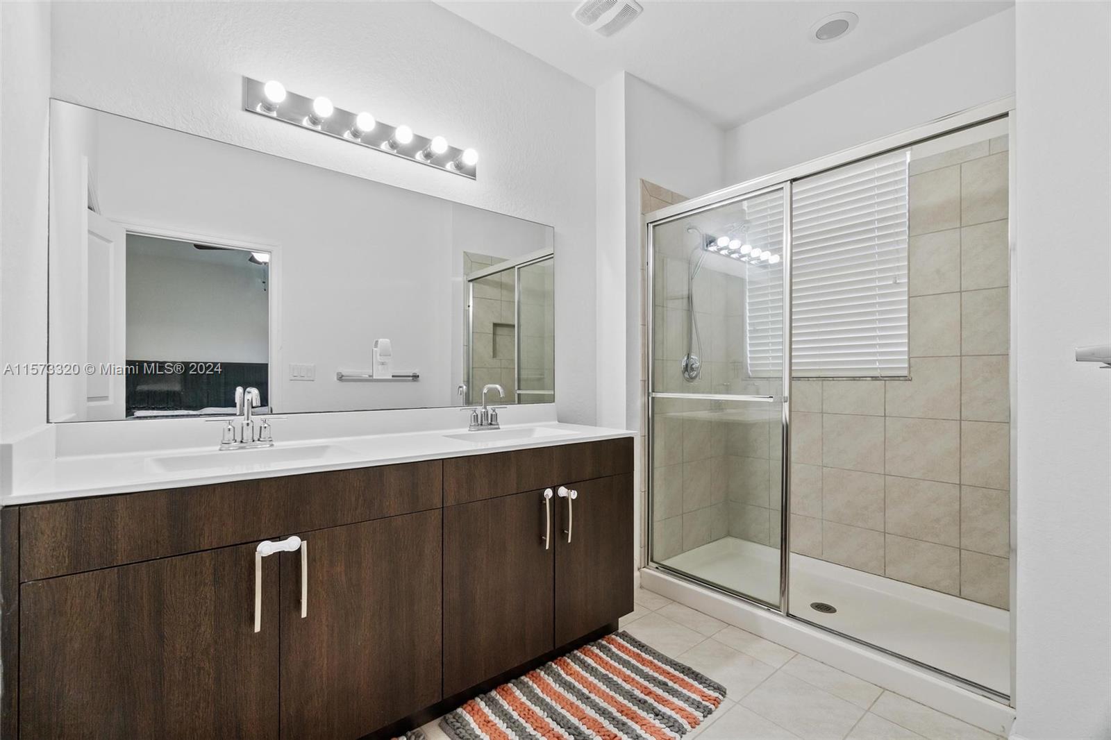 1471 SE 24th Ave 1471, Homestead, Florida 33035, 3 Bedrooms Bedrooms, ,2 BathroomsBathrooms,Residentiallease,For Rent,1471 SE 24th Ave 1471,A11573320
