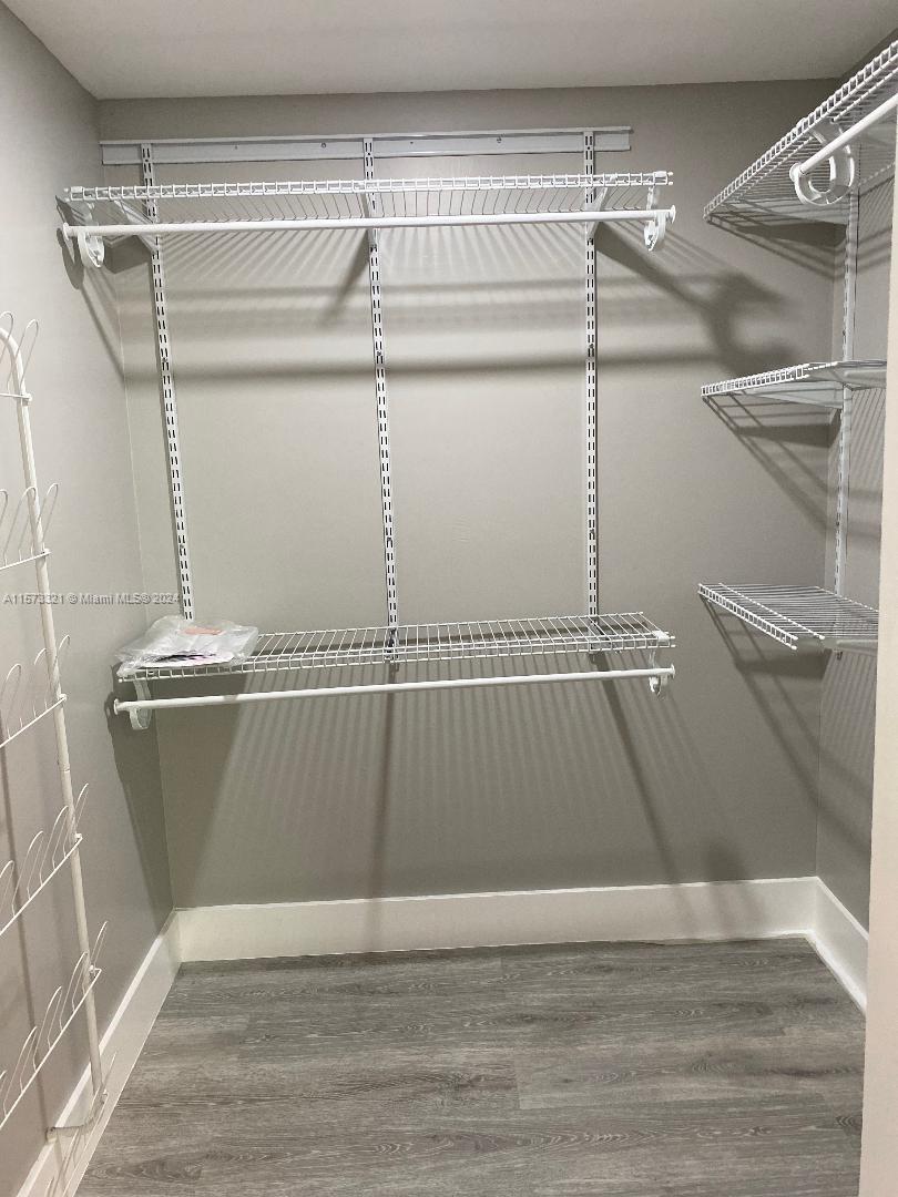 8888 Collins Ave 214, Surfside, Florida 33154, 1 Bedroom Bedrooms, ,1 BathroomBathrooms,Residentiallease,For Rent,8888 Collins Ave 214,A11573321