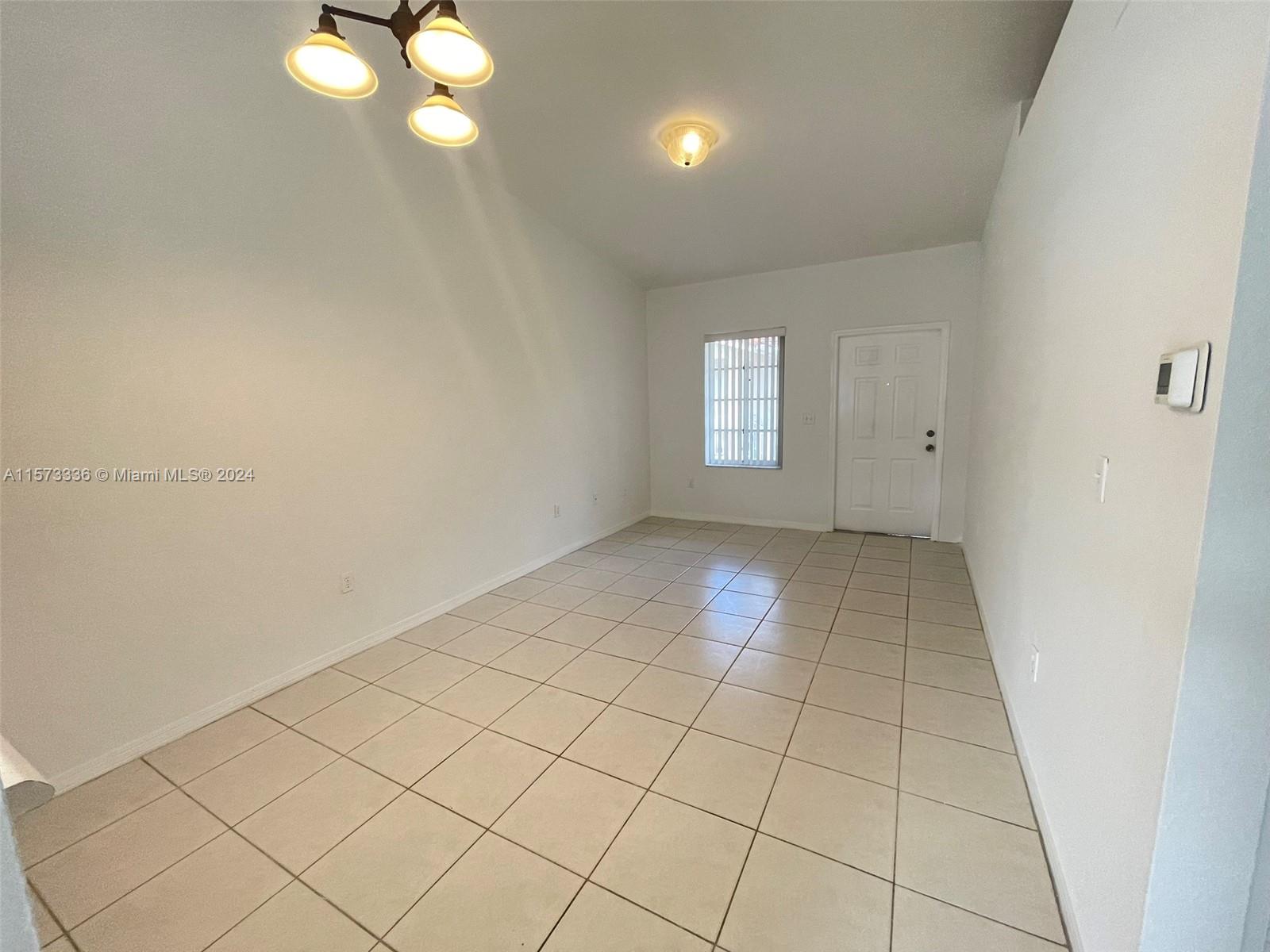 6972 NW 179th St 201-4, Hialeah, Florida 33015, 3 Bedrooms Bedrooms, ,2 BathroomsBathrooms,Residentiallease,For Rent,6972 NW 179th St 201-4,A11573336
