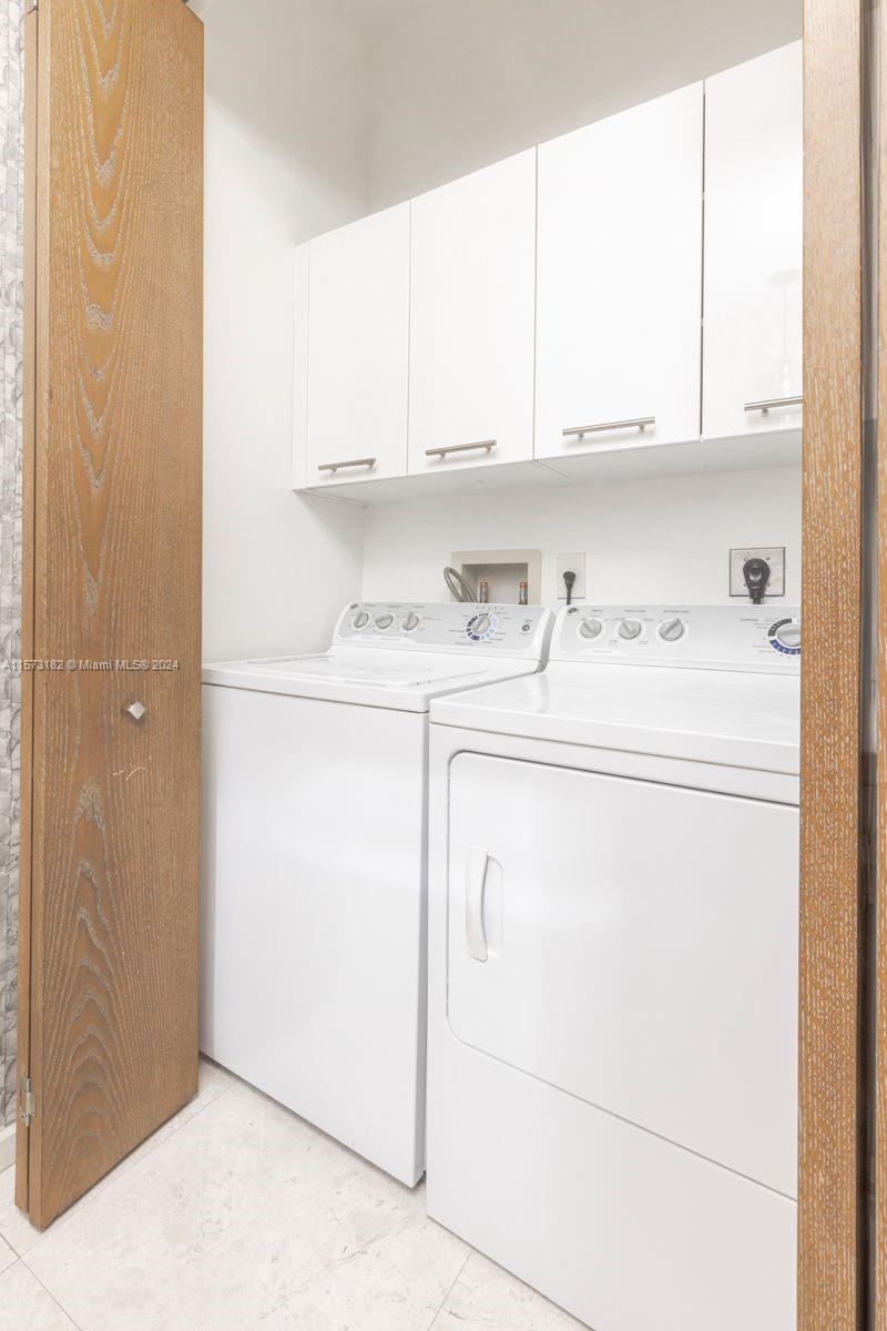 900 Brickell Key Blvd 1905, Miami, Florida 33131, 2 Bedrooms Bedrooms, ,2 BathroomsBathrooms,Residential,For Sale,900 Brickell Key Blvd 1905,A11573182