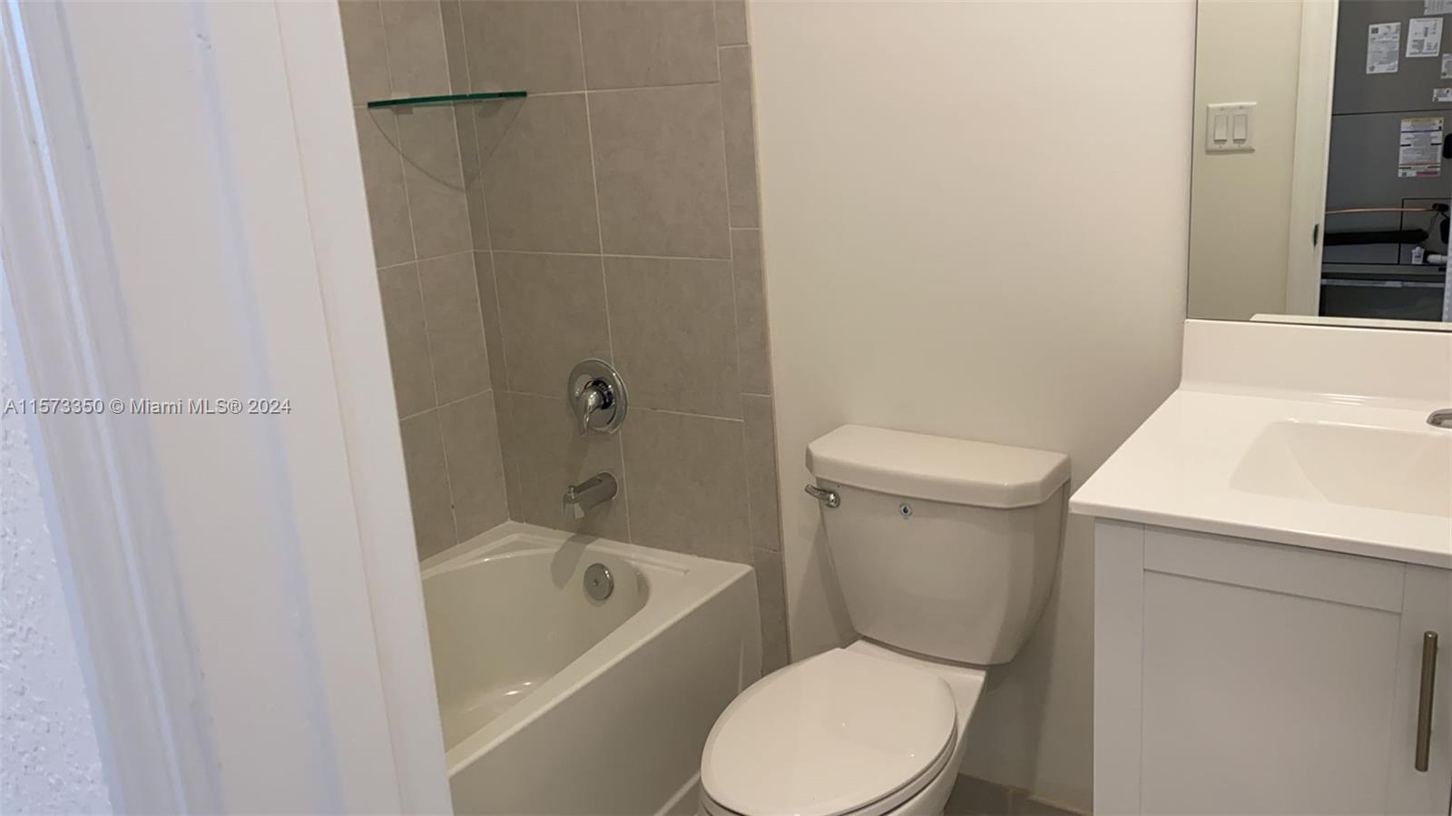 28741 SW 132nd Ct 28741, Homestead, Florida 33033, 3 Bedrooms Bedrooms, ,2 BathroomsBathrooms,Residentiallease,For Rent,28741 SW 132nd Ct 28741,A11573350